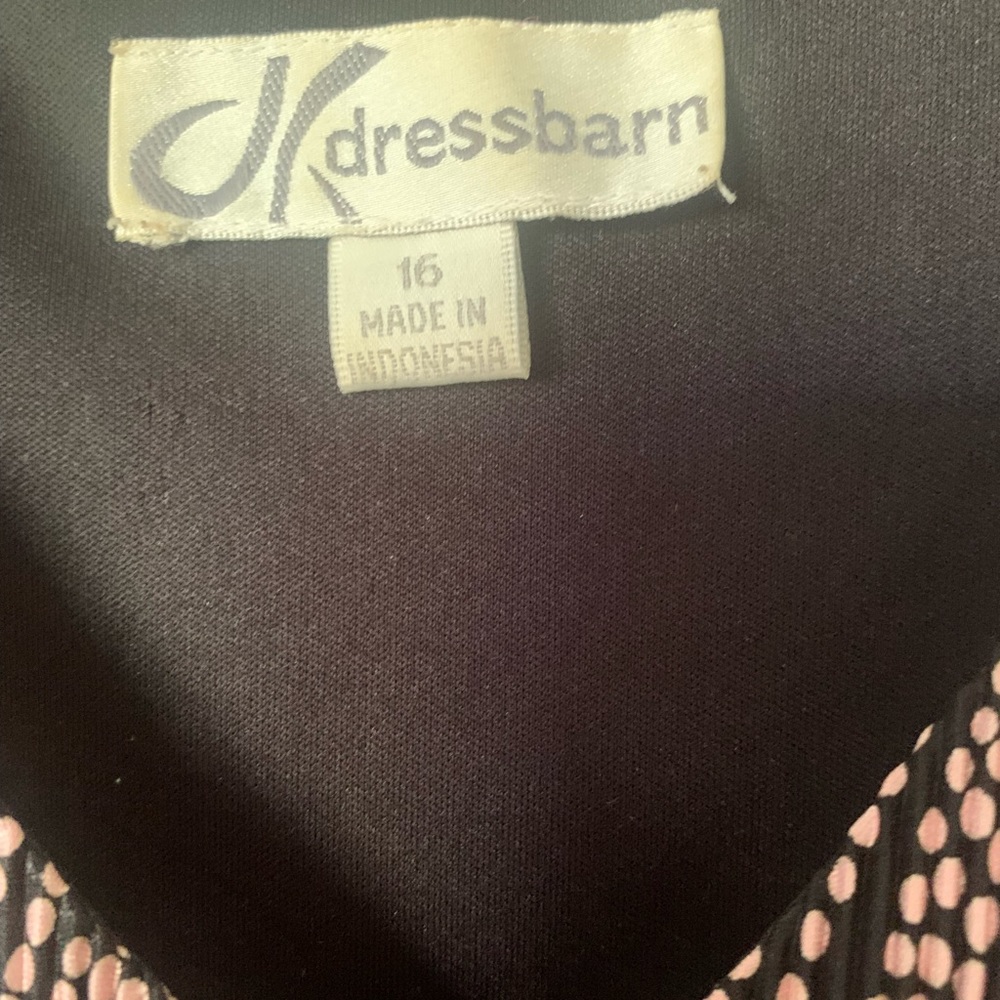 Dress - Picture 2 of 4